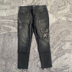 Driftwood jeans. Size 31. Length 28. Black with embroidery.